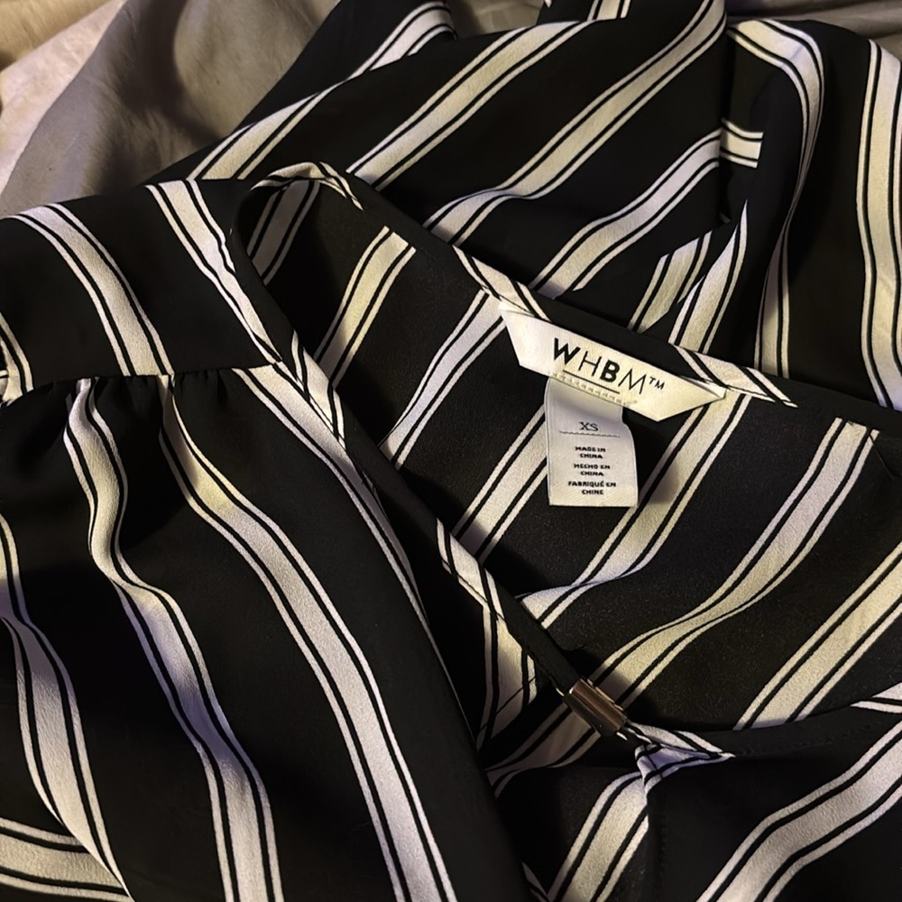 White House Black Market blouse - Picture 6 of 7